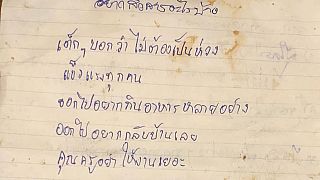 Tayland'daki mağarada mahsur kalan çocuklardan mektup: Merak etmeyin biz iyiyiz