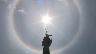 Μεξικό: Ηλιακή άλως πάνω από τον Άγγελο της Ανεξαρτησίας