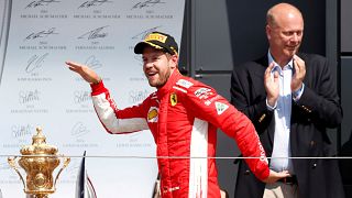 F1, Silverstone: Vettel trionfa in casa del nemico