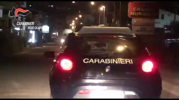 Calabria: guerra tra cosche per la droga, 38 arresti Calabria: guerra tra cosche per la droga, 38 arresti