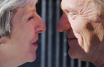 Brexit: Bruxelas desvaloriza demissões de ministros