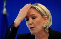 Francia, blocco dei fondi di 2 milioni di euro al partito di Le Pen