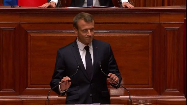 Macron e il discorso all'ombra del Re Sole Macron e il discorso all'ombra del Re Sole