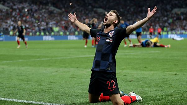 Kroatien zieht nach 2:1-Sieg gegen England ins WM-Finale ein Kroatien zieht nach 2:1-Sieg gegen England ins WM-Finale ein