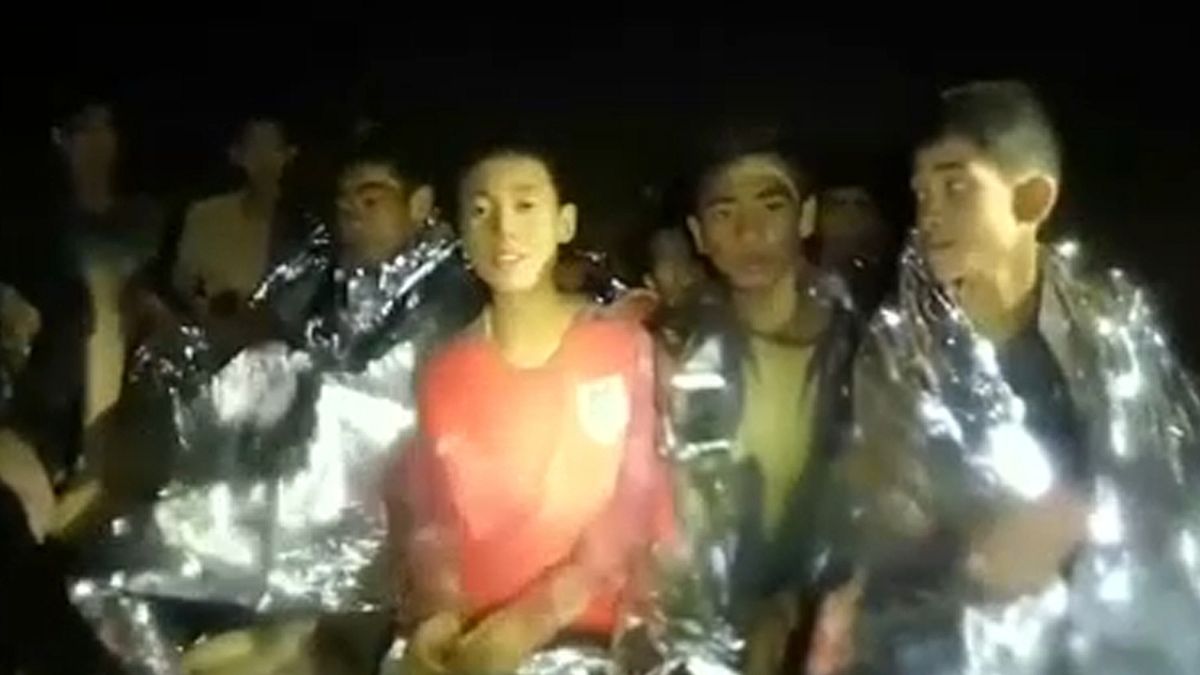 Всех спасли: дети и тренер эвакуированы из пещеры