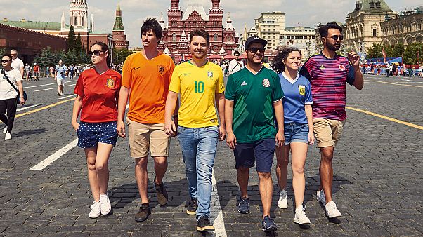 Una bandera LGTB camuflada en Rusia causa orgullo en la comunidad Una bandera LGTB camuflada en Rusia causa orgullo en la comunidad