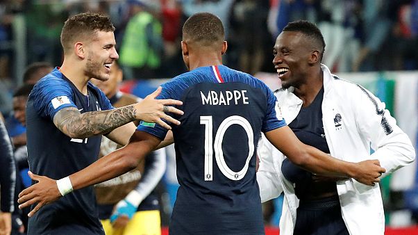 كأس العالم 2018: رأسية أومتيتي تقود منتخب الديوك لنهائي مونديال روسيا كأس العالم 2018: رأسية أومتيتي تقود منتخب الديوك لنهائي مونديال روسيا