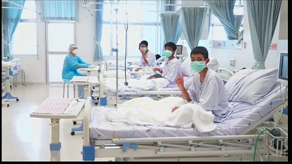 Alivio y alegría en Tailandia tras el rescate de la cueva Alivio y alegría en Tailandia tras el rescate de la cueva