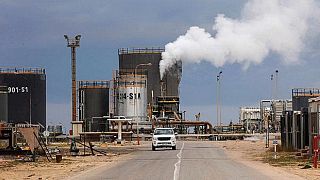 Libia: Haftar ridà terminali petrolio