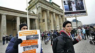 یکی از ۶۹ پناهجوی افغان اخراج شده از آلمان خودکشی کرد