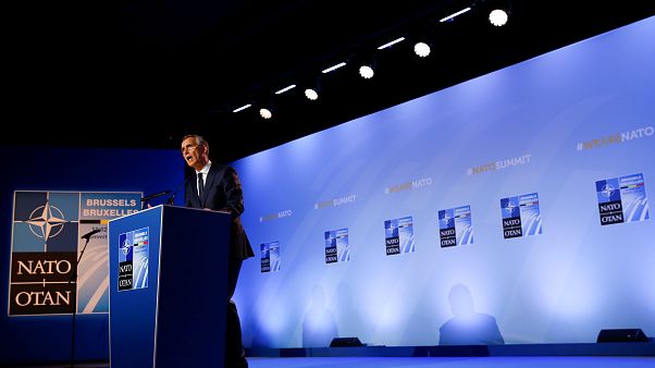 NATO'dan Makedonya'ya yeşil ışık NATO'dan Makedonya'ya yeşil ışık