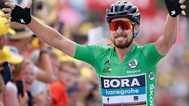 Sagan logra su doblete en el Tour y Avermaet sigue líder Sagan logra su doblete en el Tour y Avermaet sigue líder