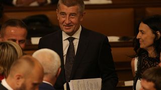 Kommunista támogatással alakult új cseh kormány