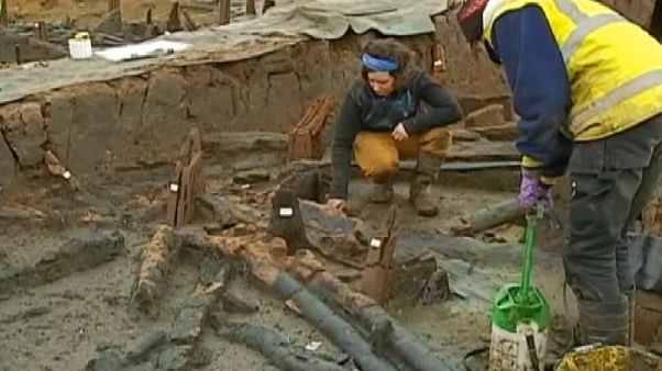 Çin'dek son arkeolojik kazı insanlık tarihini değiştirecek gibi görünüyor. Çin'dek son arkeolojik kazı insanlık tarihini değiştirecek gibi görünüyor.