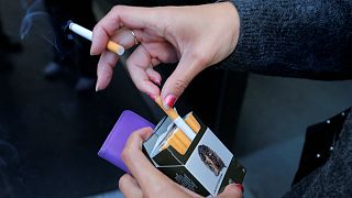 الشرقية للدخان ترفع أسعار السجائر في مصر