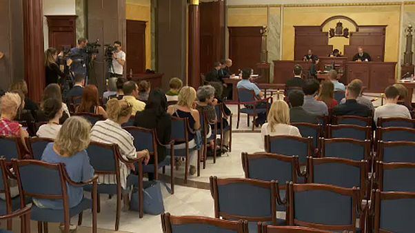 11 év a lúggal támadó orvosnak 11 év a lúggal támadó orvosnak