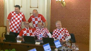 شاهد: كيف احتفلت الحكومة الكرواتية بصعود منتخبها لنهائي كأس العالم للمرة الأولى في تاريخه