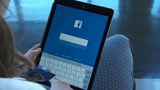 Meghalt lányuk facebook-jelszavát perelte ki egy német házaspár