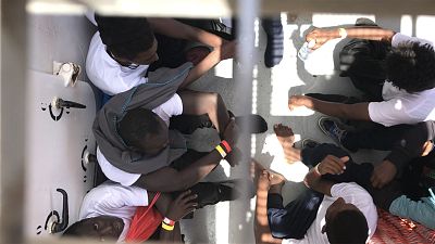 ده روز با کشتی آکواریوس؛‌ داستان نجات پناهجویان از دوربین یورونیوز