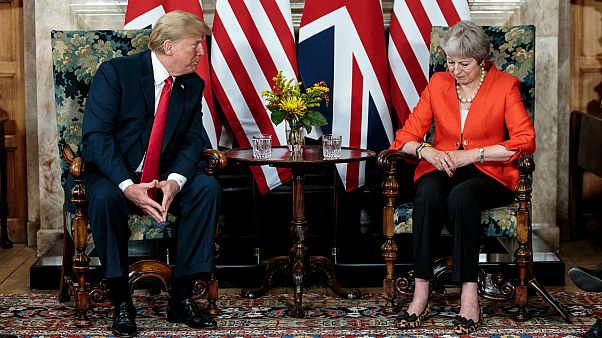 Pure Harmonie: Trump nennt May-kritisches Interview "Fake News" Pure Harmonie: Trump nennt May-kritisches Interview "Fake News"