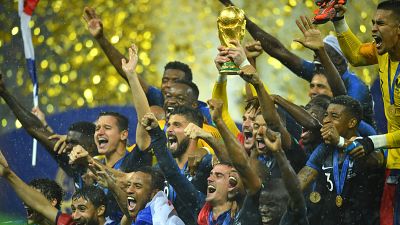 Delirio colectivo en Francia tras su triunfo en el Mundial 