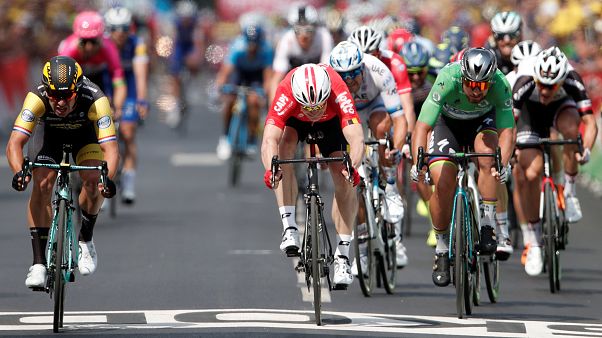 Tour de France : Dylan Groenewegen remporte la huitième étape Tour de France : Dylan Groenewegen remporte la huitième étape