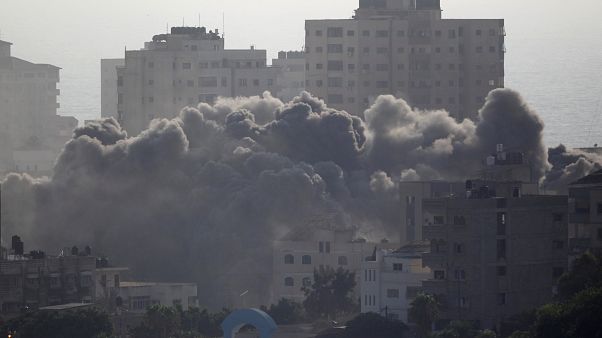 Siguen cayendo las bombas en Gaza pese al alto el fuego Siguen cayendo las bombas en Gaza pese al alto el fuego