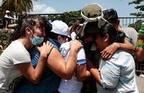Nikaragua: Kurşunlardan kaçarak kiliseye sığınan öğrenciler kurtarıldı