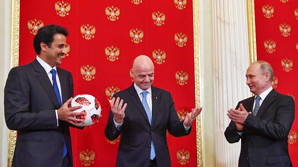 Rússia passou a bola ao Qatar Rússia passou a bola ao Qatar