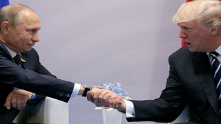 عشية لقائه بوتين.. ترامب: روسيا والاتحاد الأوروبي والصين خصومنا