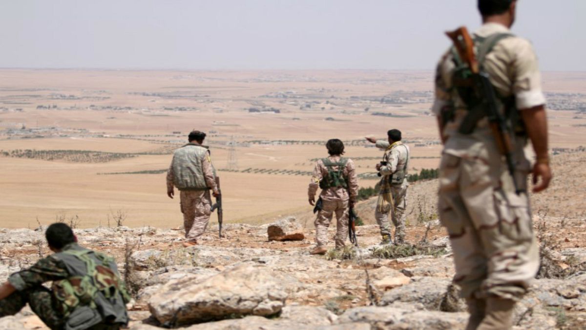 "وحدات حماية الشعب" الكردية تنسحب من مدينة منبج في سوريا