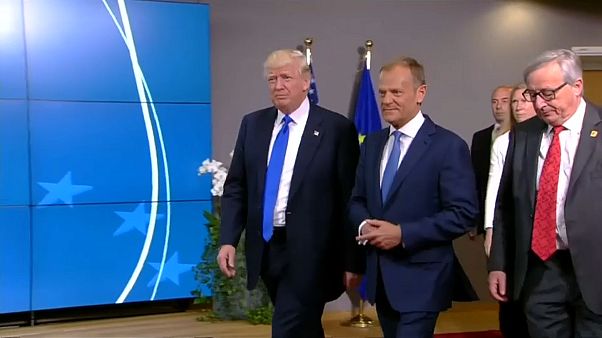 Трамп: ЕС, Россия и КНР - "враги США" Трамп: ЕС, Россия и КНР - "враги США"