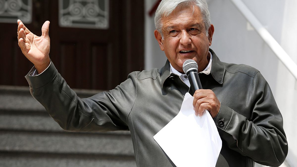 Austeridad republicana: López Obrador se baja el sueldo como bandera contra privilegios y corrupción
