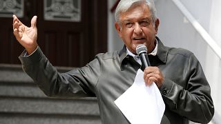 Austeridad republicana: López Obrador se baja el sueldo como bandera contra privilegios y corrupción