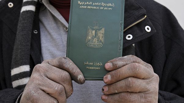 مصر تعرض جنسيتها مقابل 400 ألف دولار مصر تعرض جنسيتها مقابل 400 ألف دولار