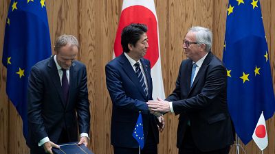 ΕΕ και Ιαπωνία υπογράφουν ιστορική εμπορική συμφωνία