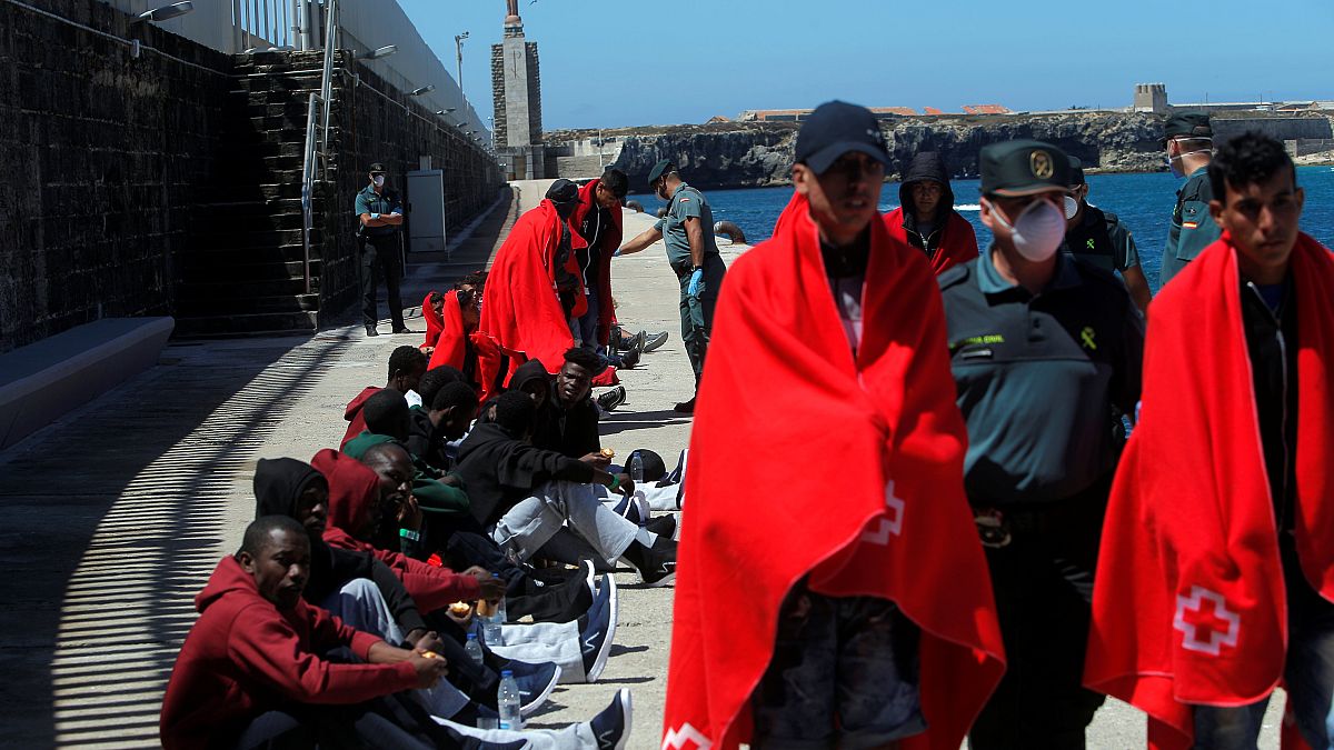 Spanien gewährt Migranten Gesundheitsversorgung vom 1. Tag an