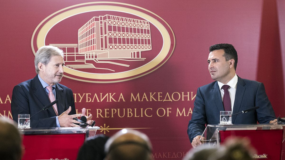 Γιοχάνες Χαν: Ανοικτή για την πΓΔΜ η πόρτα της ΕΕ