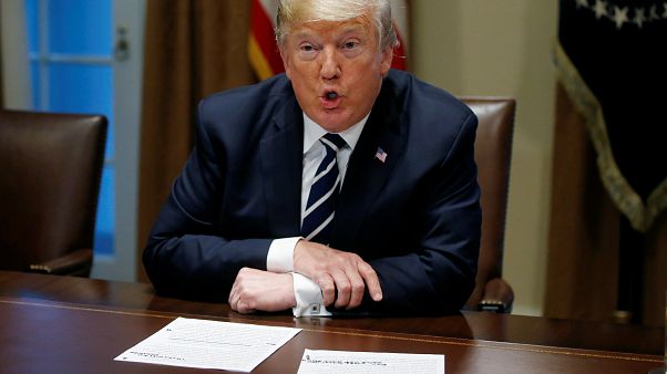 Trump: Helsinki'de dilim sürçtü, aslında tam aksini kast etmiştim" Trump: Helsinki'de dilim sürçtü, aslında tam aksini kast etmiştim"