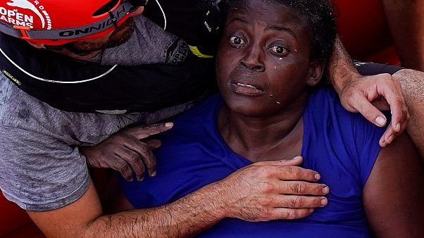 Une ONG sauve une migrante et accuse Une ONG sauve une migrante et accuse