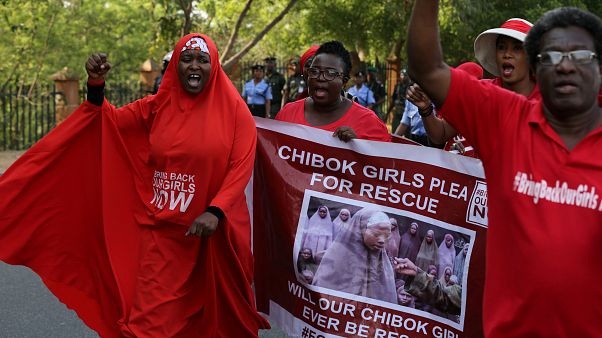 Boko Haram üyelerinden Chibok’daki kız öğrencileri kaçırma itirafı Boko Haram üyelerinden Chibok’daki kız öğrencileri kaçırma itirafı