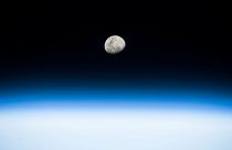 Symbolbild All: Bild vom Mond