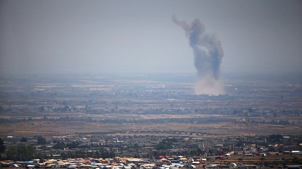 Bombardeamento mata pelo menos 12 civis na Síria Bombardeamento mata pelo menos 12 civis na Síria
