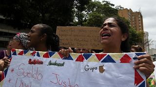 Protesta de trabajadores de un hospital en Caracas