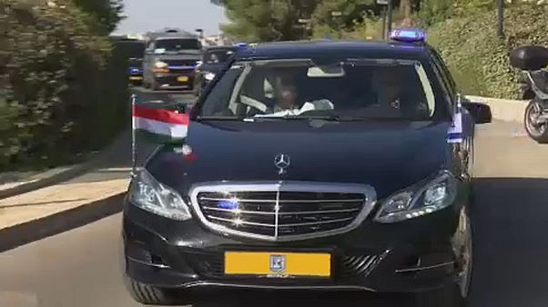 Viktor Orban in visita al Muro del Pianto Viktor Orban in visita al Muro del Pianto