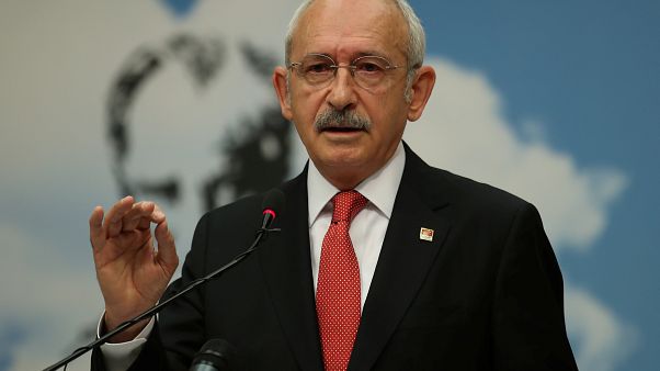 CHP'de kurultay için 30 imza kaldı, Kılıçdaroğlu 'koltuk derdi' dedi CHP'de kurultay için 30 imza kaldı, Kılıçdaroğlu 'koltuk derdi' dedi