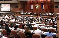 Új kormány régi miniszterekkel Kubában