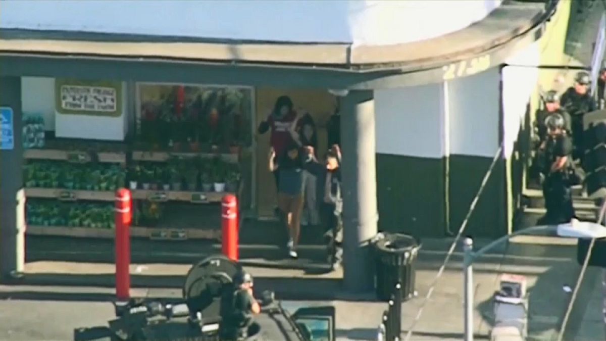 Gunman arrested after deadly LA hostage standoff