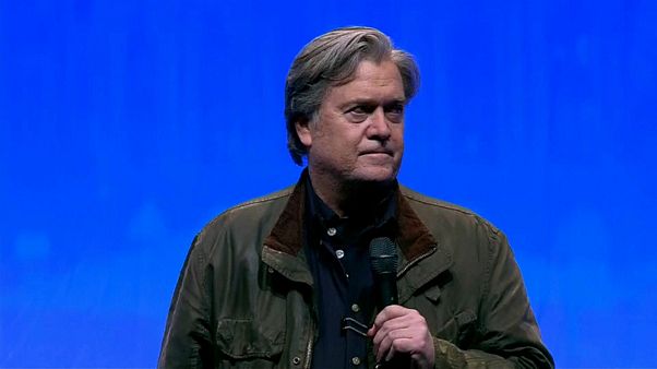 Bannon quer ajudar extrema-direita europeia Bannon quer ajudar extrema-direita europeia
