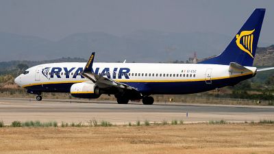 Ryanair shares drop sharply